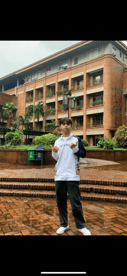 Mhike Justine B. Vizcayno